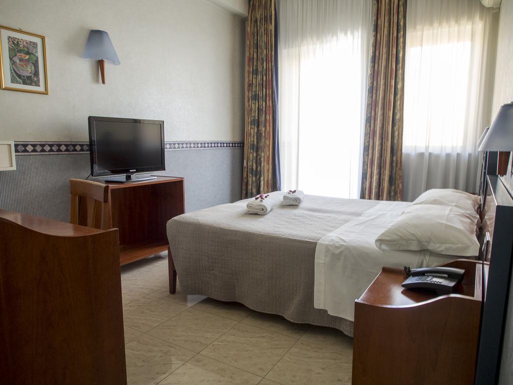 Hotel Kroma Ragusa Kültér fotó