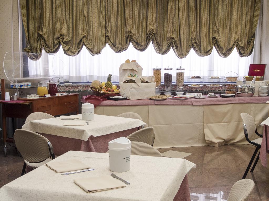 Hotel Kroma Ragusa Kültér fotó