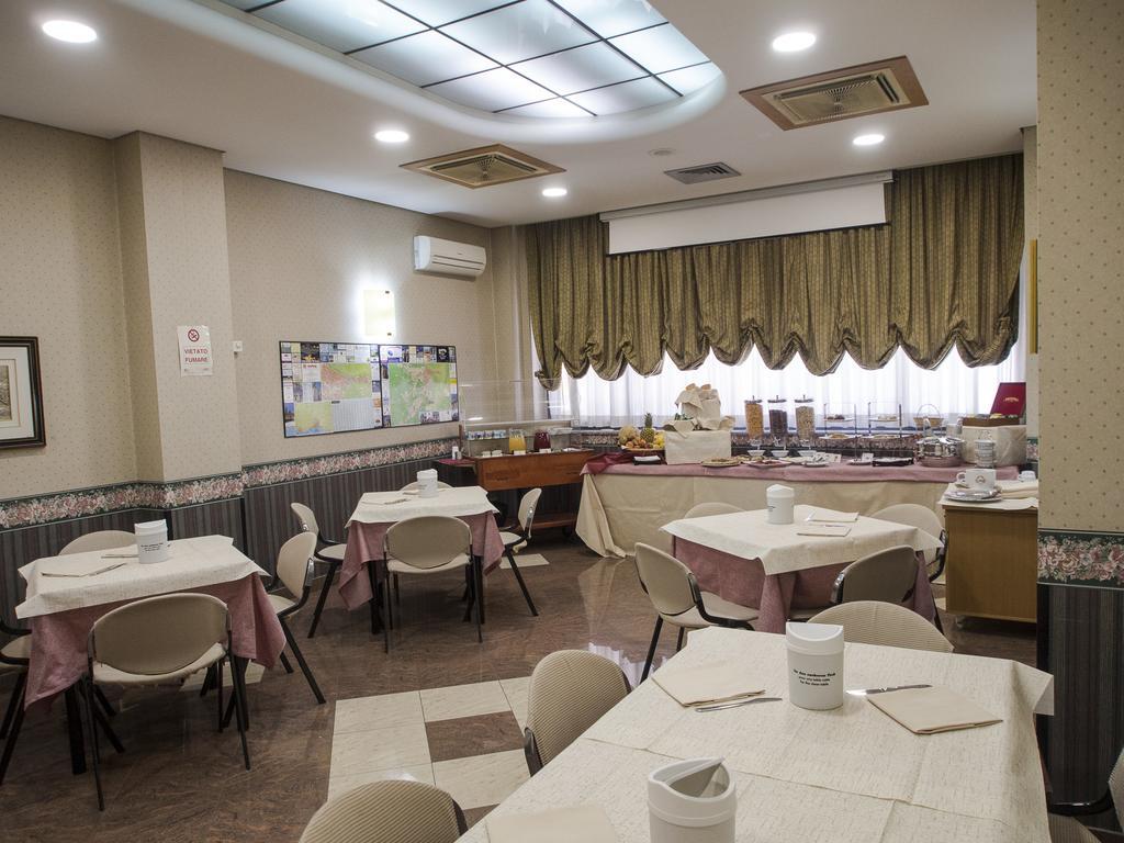 Hotel Kroma Ragusa Kültér fotó