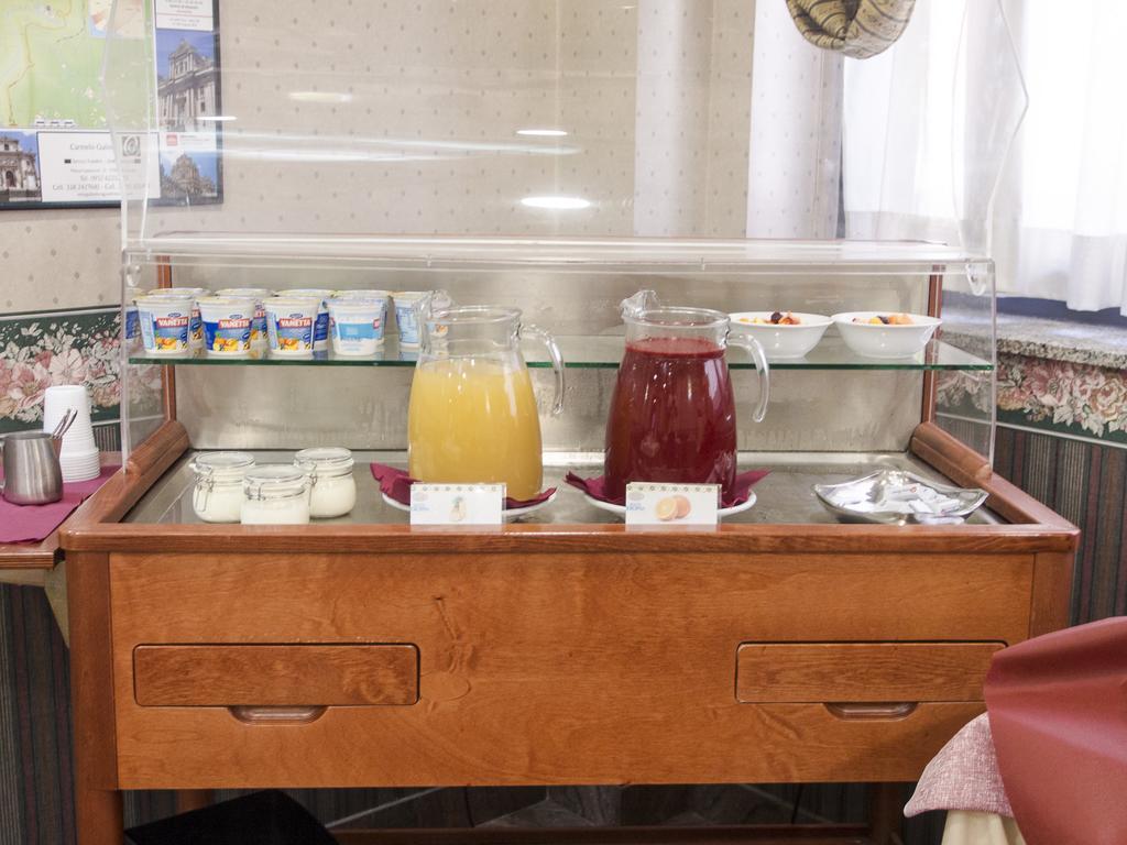 Hotel Kroma Ragusa Kültér fotó