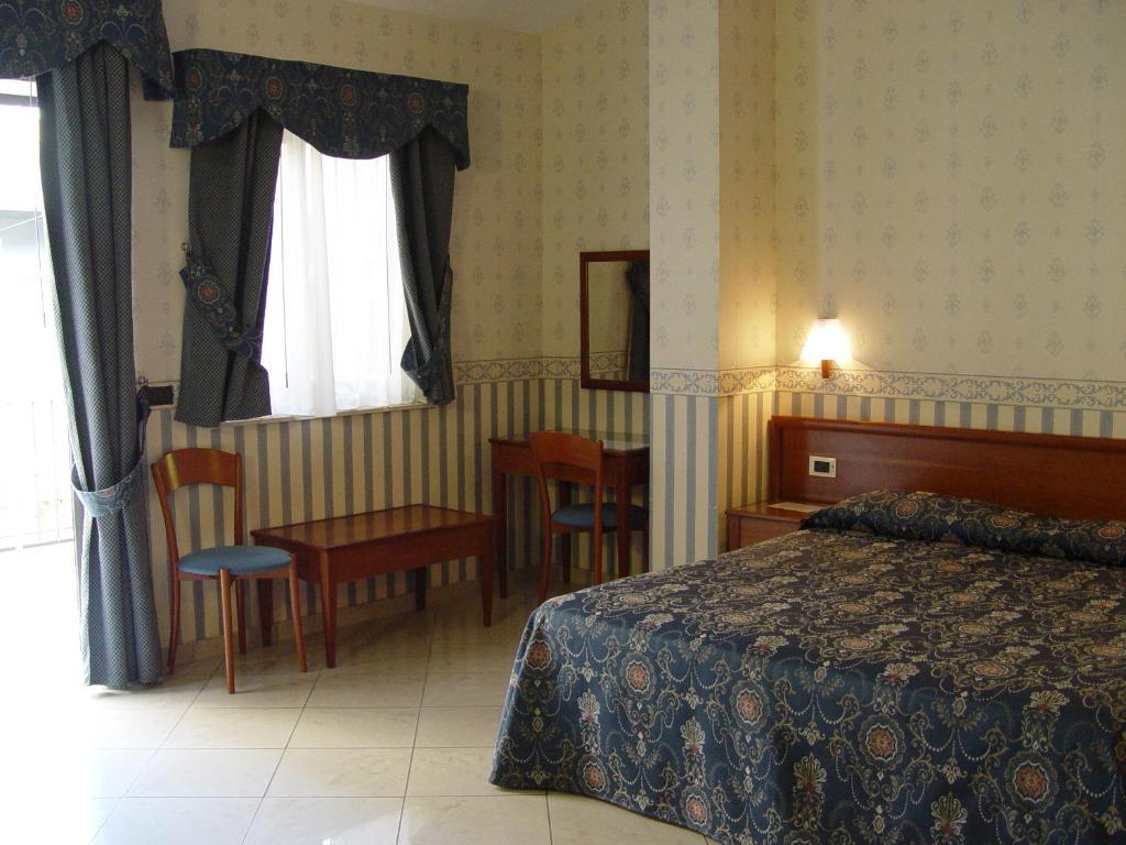 Hotel Kroma Ragusa Szoba fotó