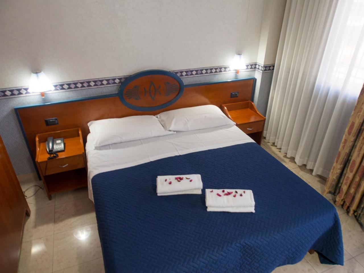 Hotel Kroma Ragusa Kültér fotó